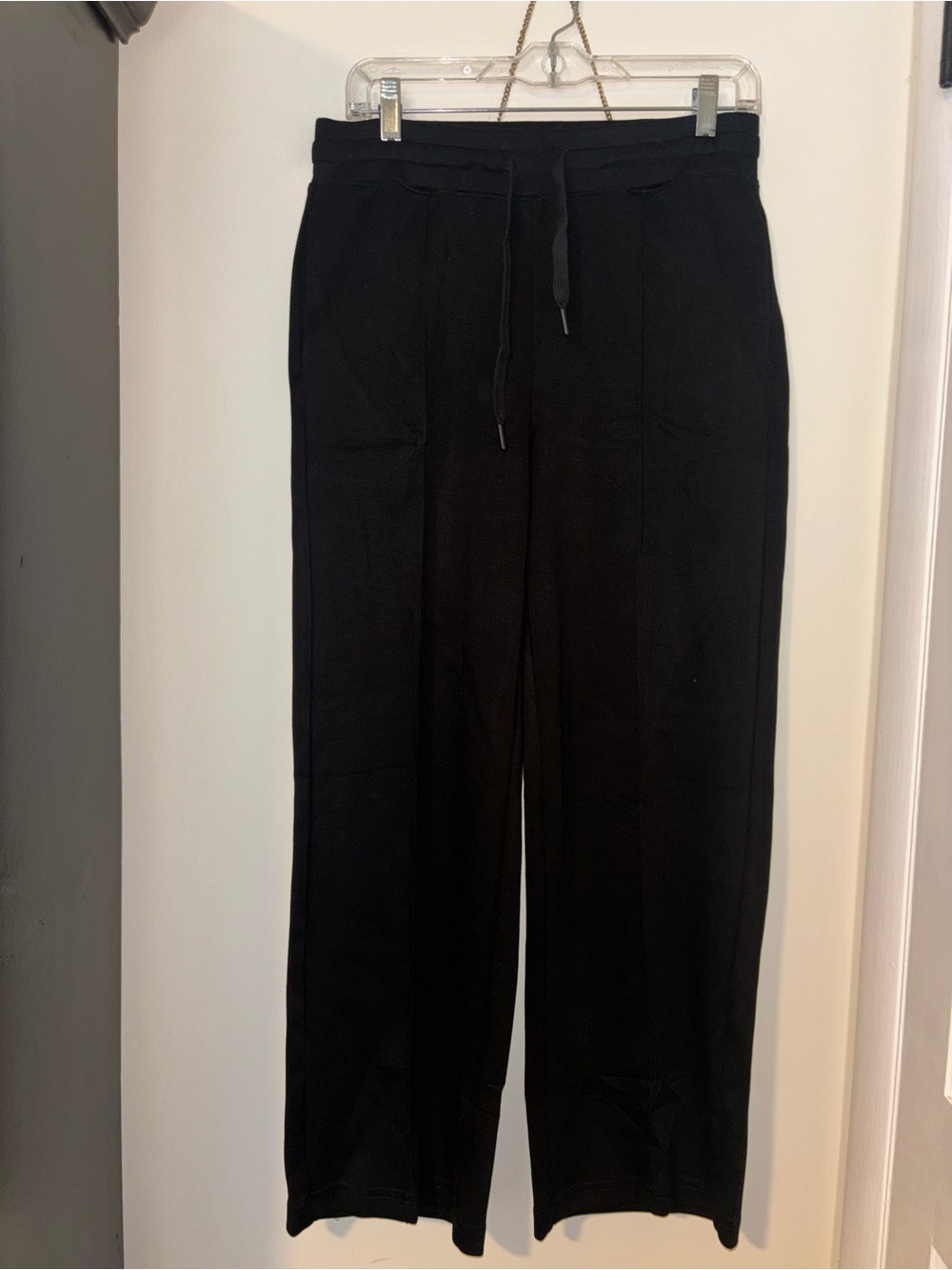 Black women’s Drawstring Pants